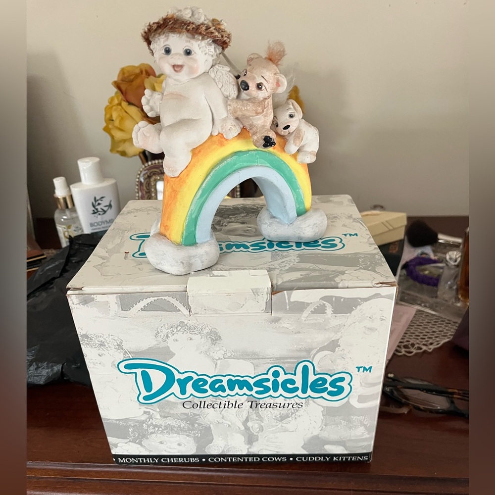 Dreamsicles Rainbow Figurine